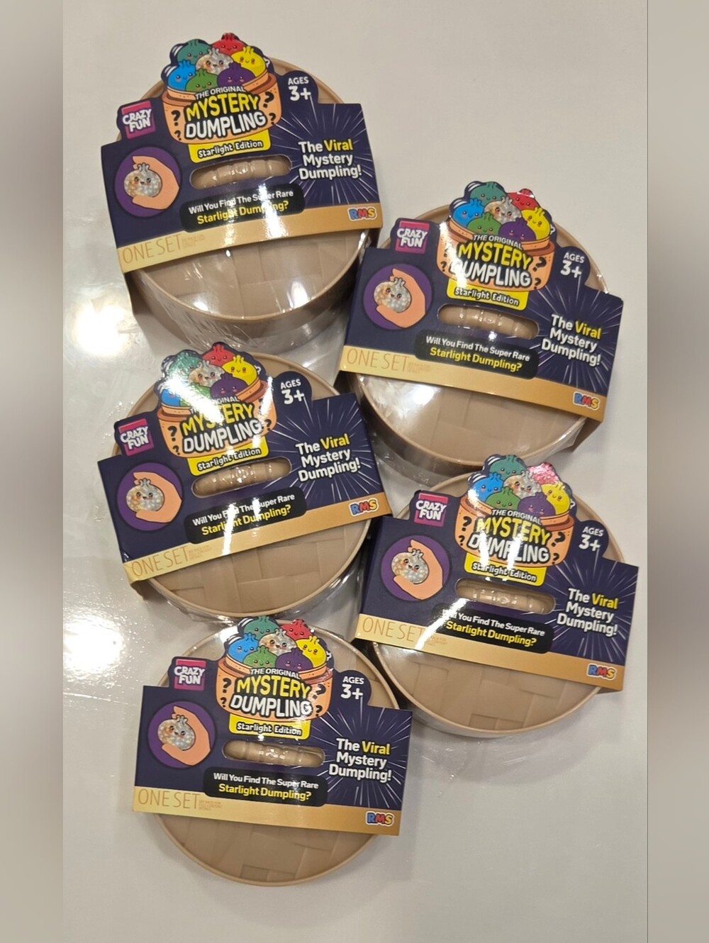Mystery Dumpling Starlight Edition Party Set - Beige